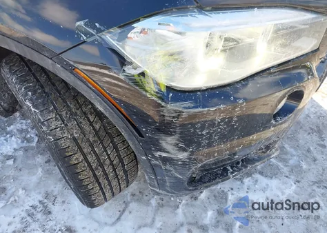 2014 BMW X5 xDrive35I z USA, uszkodzony, nr VIN 5UXKR0C58E0K46158